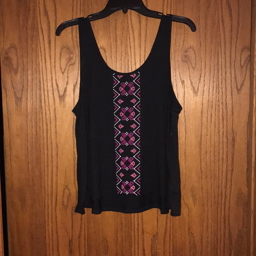 Women’s black tank top